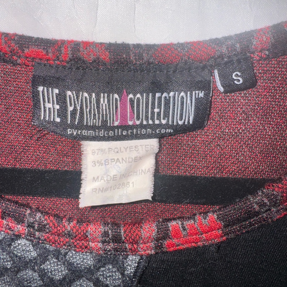 The Pyramid Collection Multicolor Patchwork Top - Picture 3 of 3